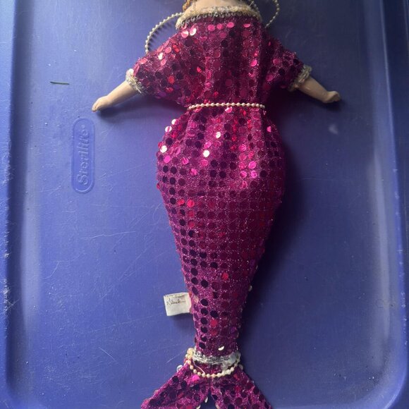 WAYNE KLESKI artistic Pink 12 inch sequin MERMAID shelf sitter - Picture 4 of 4